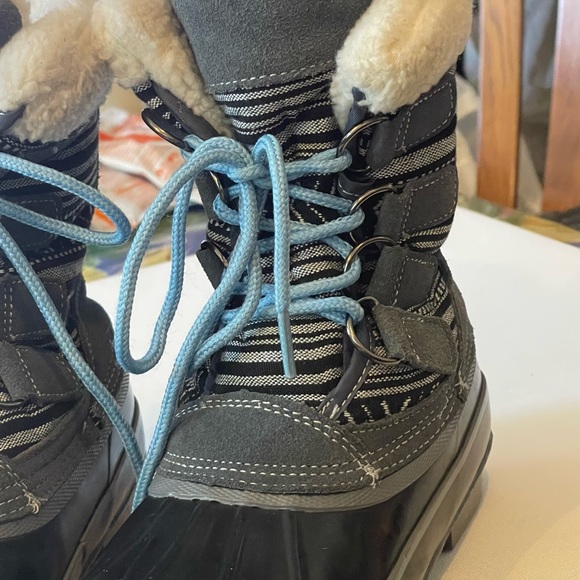 Totes Leslie women’s winter duck boots - Picture 8 of 9